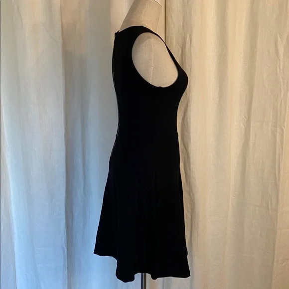 French Connection Black Dress - Picture 3 of 7